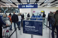 英国将取消高技术移民人数限制 控制净移民增量