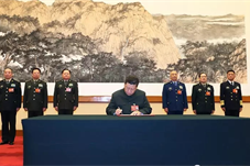 习近平出席中央军委军事工作会议并发表重要讲话