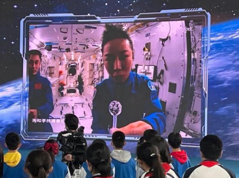 360截图20220326202818631.jpg