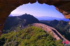 金山岭长城：忽闻春天走 立夏绿意浓(图)