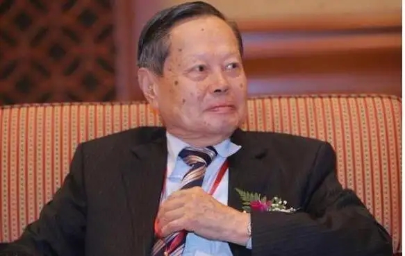 杨振宁.webp.jpg
