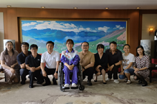 “轮椅女孩”圆梦北大：不断拼搏，迎接更大的挑战！