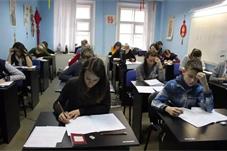 “中东国家越来越多民众喜欢学中文”