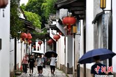 遇见福建：福州坊巷游暑期“热”