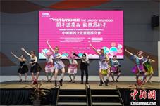 广西邀马来西亚游客壮乡过大年 品世界级山水