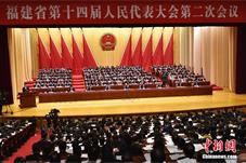 省级两会中的“一老一小”：减轻生育负担 提升养老服务
