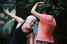 性格决定晚年质量！“蒲公英型老人”更皮实