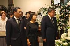著名爱国侨领何莲香逝世