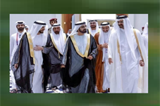 【华闻资讯】特朗普宣布以哈和平第一阶段协议达成： 是让绿色包围的协议，还是一场人类善良与野蛮的较量